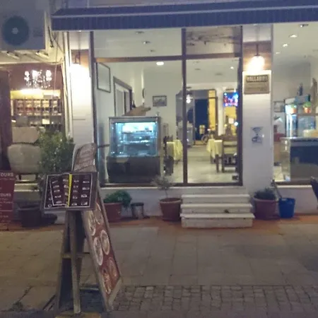 ホテル Wallabies Aquaduct 2*