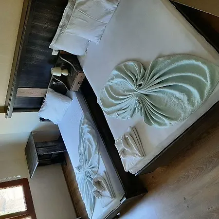Hotell Wallabies Aquaduct Selçuk