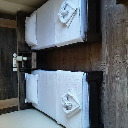 Wallabies Aquaduct ホテル セルチュク