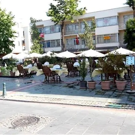 Wallabies Aquaduct セルチュク