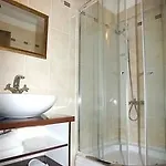 Wallabies Aquaduct Hotel Selçuk