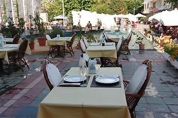 Wallabies Aquaduct 셀주크