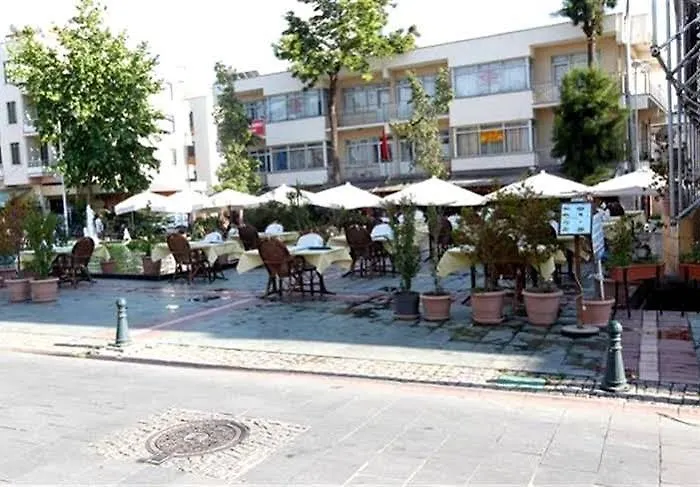 Wallabies Aquaduct 셀주크